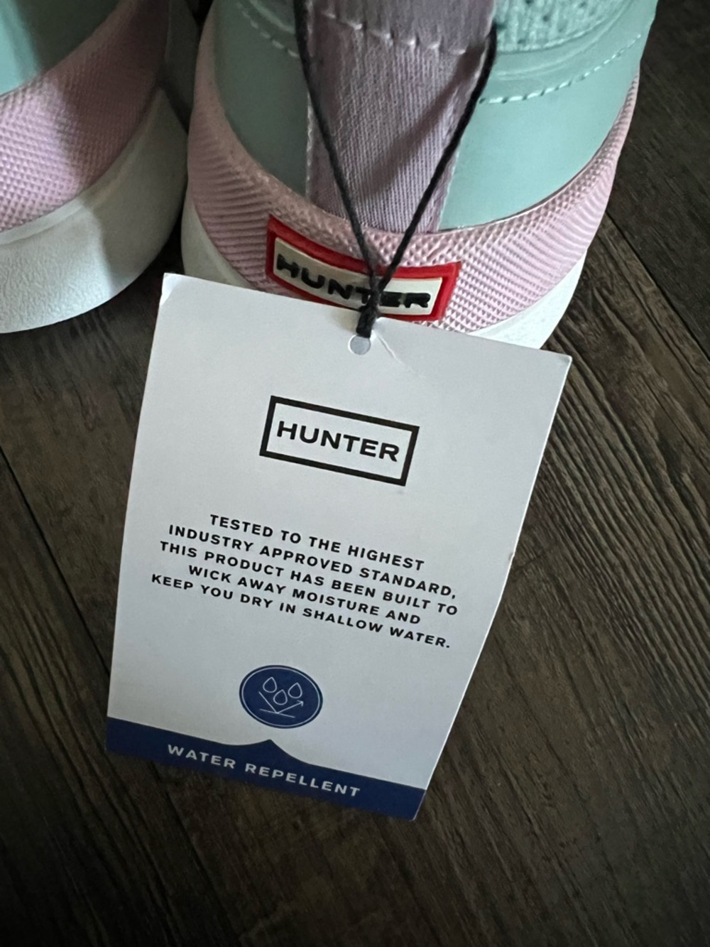 Hunter Women's Mint Green and Pale Pink Sneakers - Picture 7 of 8